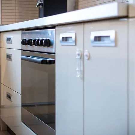 Boho Stylish Ap - Private Garage Apartament